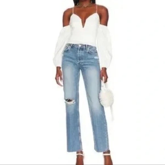 MORE TO COME Maud Off Shoulder Top in White Size Small - Picture 2 of 3